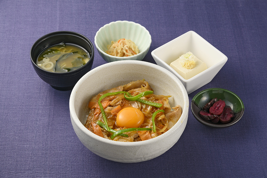 三元豚カルビのスタミナ丼